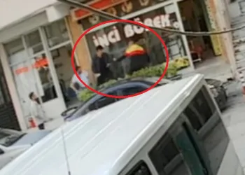 Bursa’da hiç tanımadığı kişi tarafından bıçaklandı