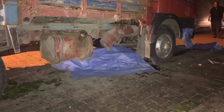 Isparta’da geri manevra yapan kamyonetin altında kalarak öldü