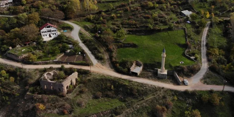 Gümüşhane’nin öksüz minareleri
