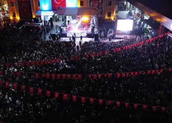 Bursa Mustafakemalpaşa’da 29 Ekim coşkusu