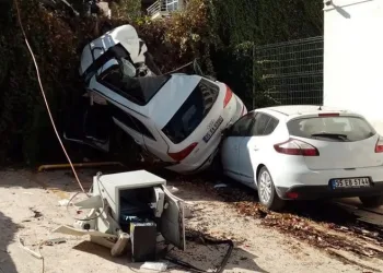 İzmir’de freni patlayan kamyon dehşeti