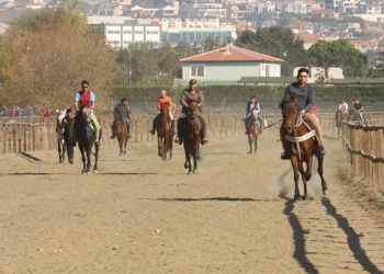 Rahvan atları Bursa’da şampiyonluğa koştu