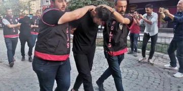 Kur’an-ı Kerim’e saldıran şüpheliler adliyeye sevk edildi