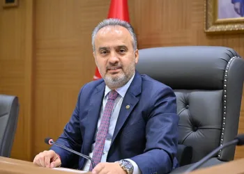 Başkan Aktaş: “Kentsel dönüşüm irade ister”