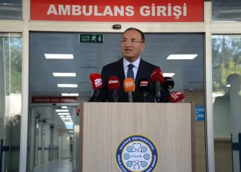Bursa’da acil servislerini Bakan Bozdağ açtı