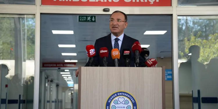 Bursa’da acil servislerini Bakan Bozdağ açtı
