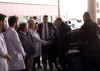 Cumhurbaşkanı Erdoğan’dan, yaralı madencilere ziyaret