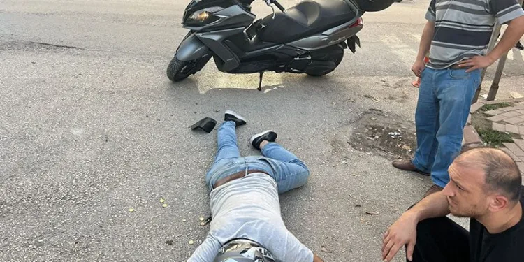 Bursa’da otomobil ile motosiklet çarpıştı