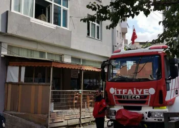 Kocaeli’de 17 yaşındaki kız yangında can verdi