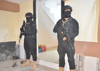 DEAŞ’a şafak operasyonu: 5 gözaltı