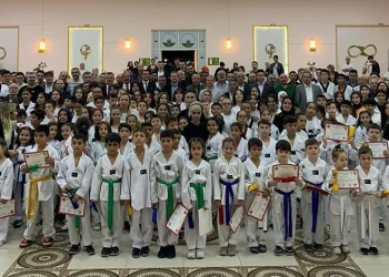 Bursalı 116 sporcu kuşak sınavından başarıyla geçti