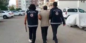 Diyarbakır’da kaçak göçmenlerin sevkini sağlayan 17 kişi tutuklandı