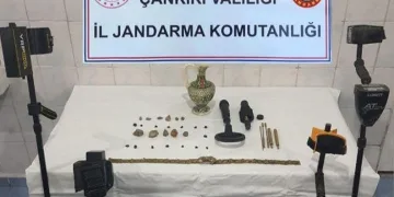 Çankırı’da define ararken suçüstü yakalandılar