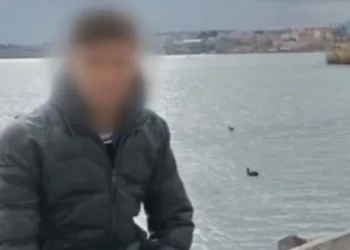 17 yaşındaki saldırgan bıçakla dehşet saçtı