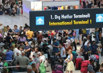 Antalya’da turist sayısı 12 milyonu aştı