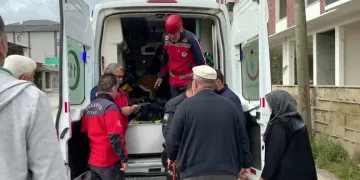 Zonguldak’ta müteahhit asansör boşluğuna düştü