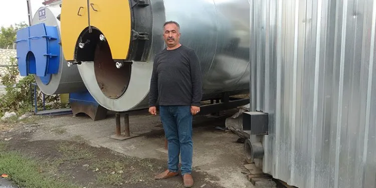 Yolda üretip dünyaya ihraç ediyor
