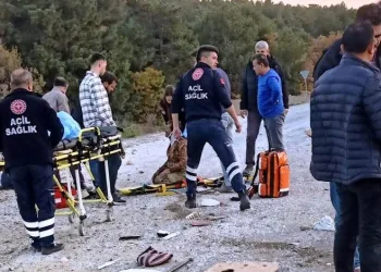 Kütahya’da trafik kazası: 2 ölü, 3 yaralı