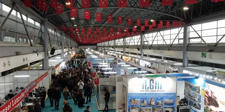 Bursa’da Anadolu kültürleri buluştu