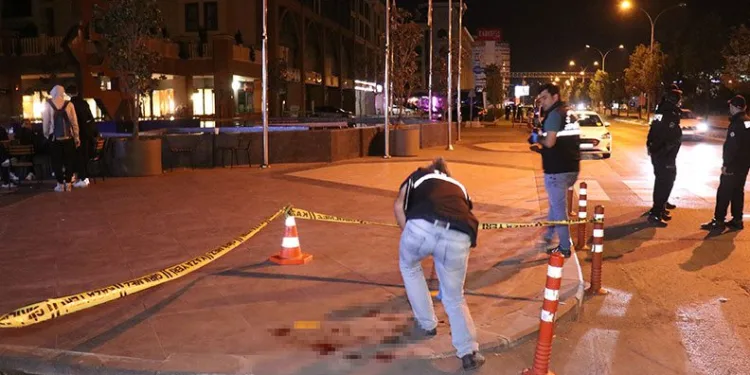 Sakarya’da AVM önündeki silahlı kavgada tutuklanan sayısı 4’e yükseldi