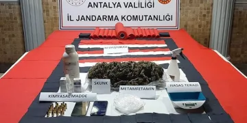 Antalya’da zehir tacirlerine büyük darbe