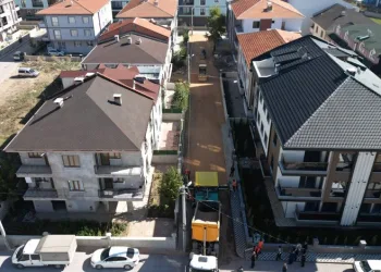İnegöl’de 39 sokakta kaplama çalışması başlatıldı