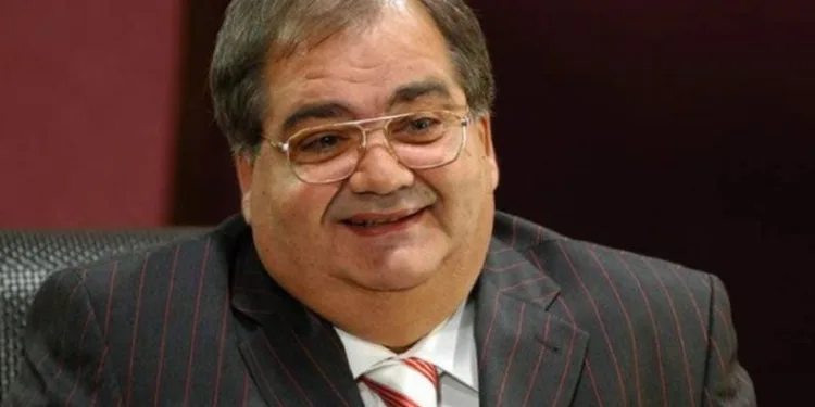 Usta oyuncu İsmail İncekara son yolculuğuna uğurlandı