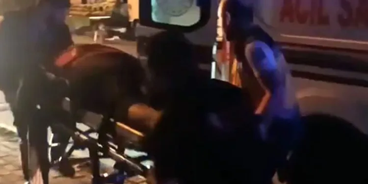 İstanbul’da eşini sokak ortasında vurdu