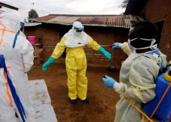 Uganda’da ebola alarmı