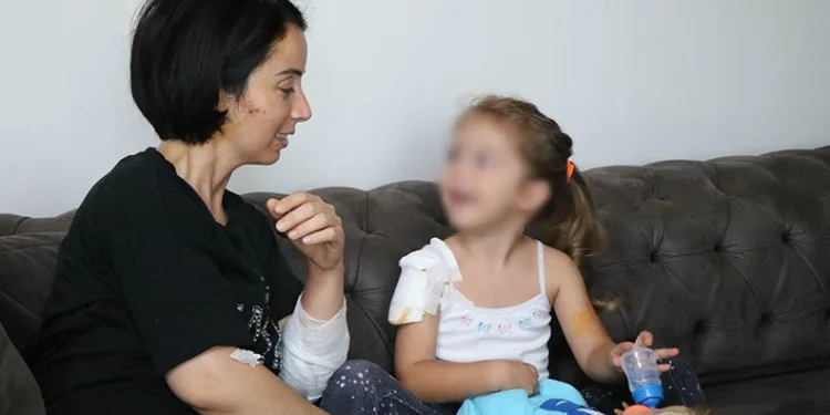 İki köpeğin saldırdığı anne-kız ucuz kurtuldu