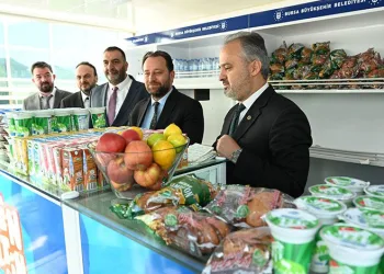 Bursa’da kantinsiz okullara ‘Gezen Kantin’