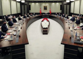 Kabine’de en çok beğenilen bakanlar hangisi?
