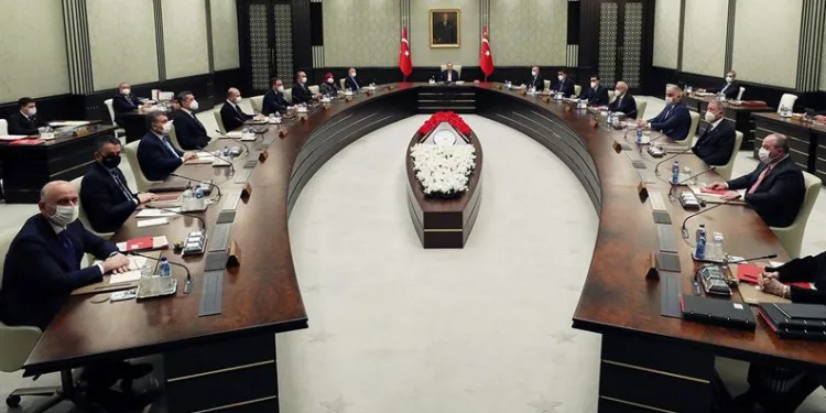 Kabine’de en çok beğenilen bakanlar hangisi?