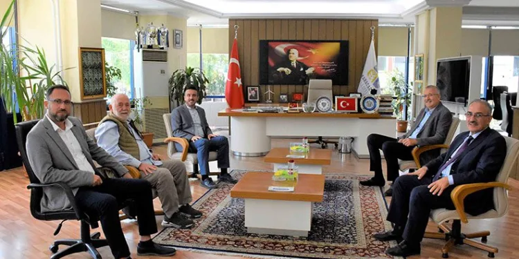 Bursa’nın iki başkan Karacabey’de buluştu
