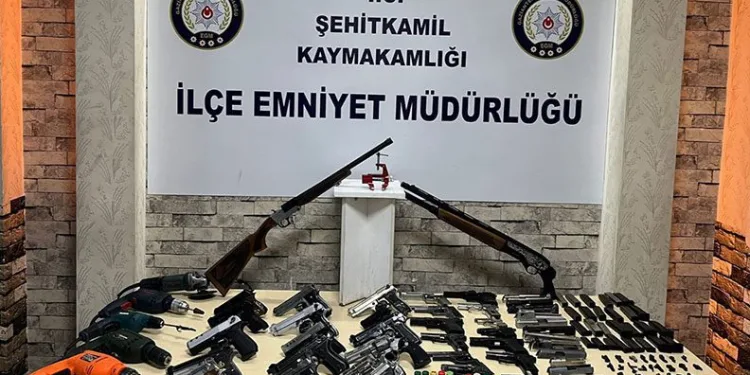 Gaziantep’te kaçak silah imalathanesine baskın