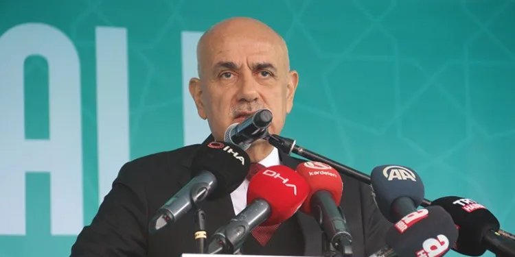 Bakan Kirişci Erzurum’da Sözleşmeli Besicilik Projesi’ni tanıttı