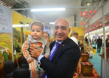Anadolu, Bursa’ya misafir oldu