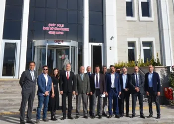 GTSO’da yeni yönetim mazbatalarını aldı