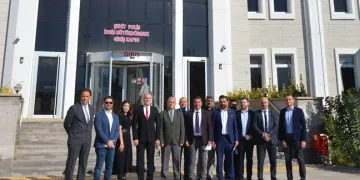 GTSO’da yeni yönetim mazbatalarını aldı