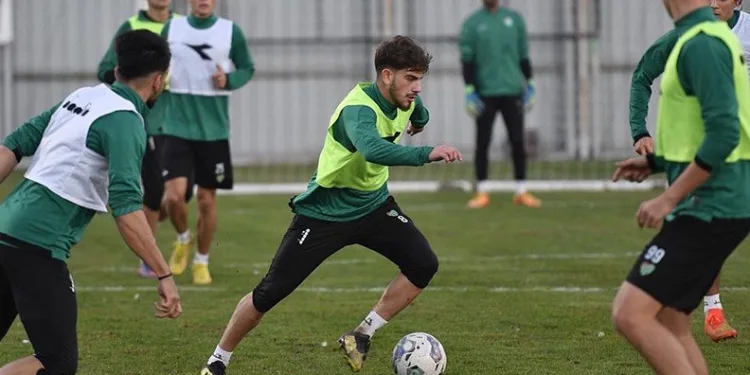 Bursaspor çift kale maç yaptı
