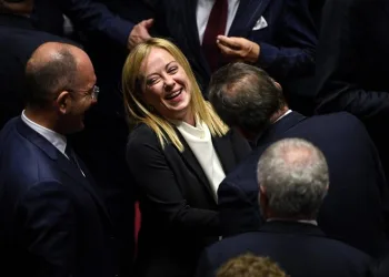 İtalya’da Meloni hükümeti güvenoyu aldı