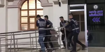 Konya’da çaldıkları kamyoneti parçalatamadan yakalandılar