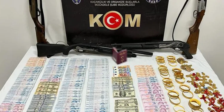 Balıkesir’de FETÖ’nun finans kaynaklarına operasyon