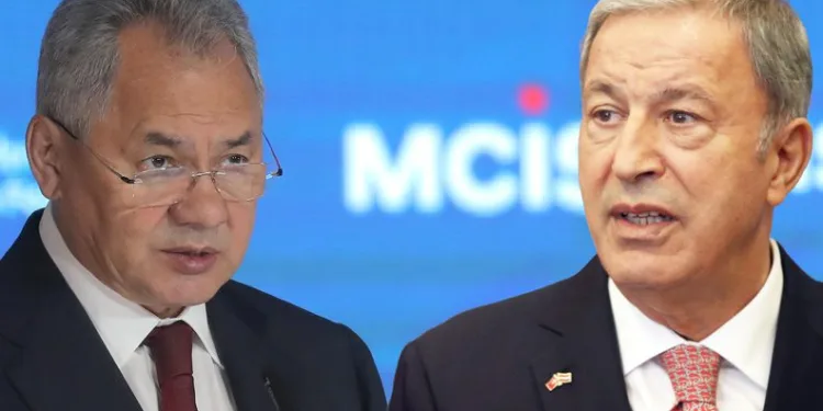 Bakan Akar Rus mevkidaşıyla görüştü