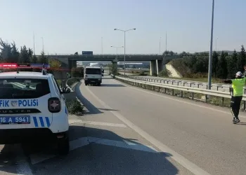 Bursa’da dron destekli trafik uygulamaları sürüyor