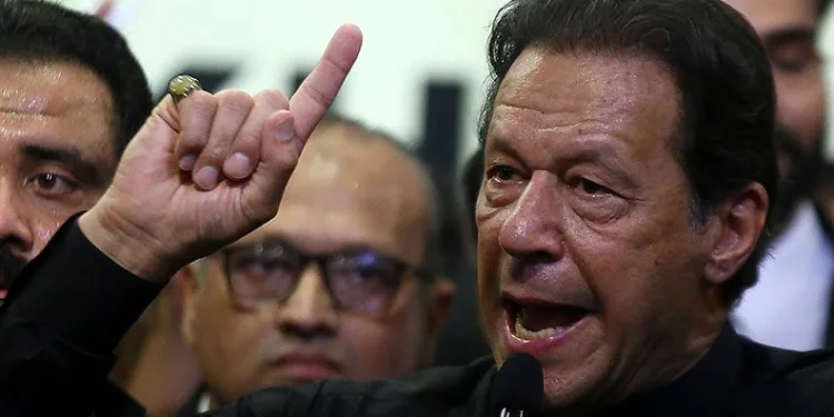 Pakistan eski Başbakanı Imran Khan’a 5 yıl siyasi yasak