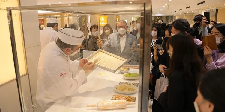 Türk tatlısı baklava Japonya’da