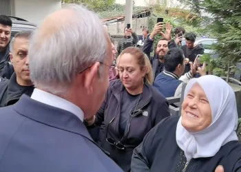 “Sizden de bir dik duruş istiyoruz”