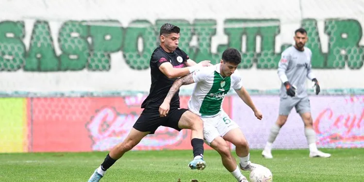 Bursaspor, Bursa’da 10 puan kaybetti