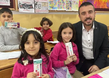 Kestel Belediyesi’nden çocuklara bakım seti